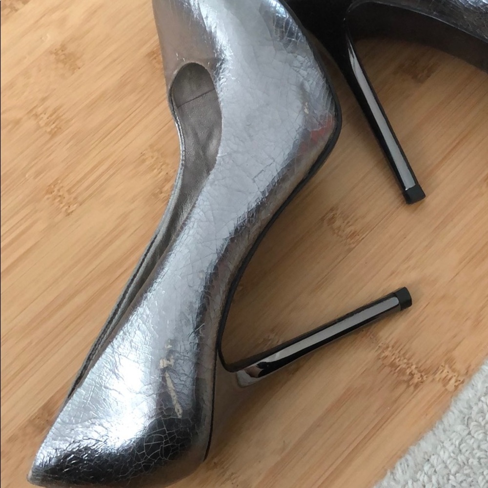 Metallic Tory Burch heels - Picture 7 of 8